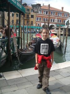 Waiting by Grand Canal on arrival