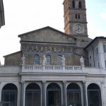 Piazza di Santa Maria in Trastevere. Basilica