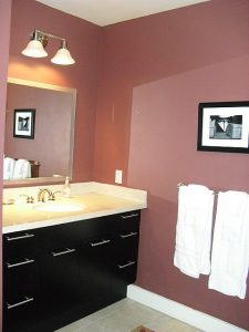 Main Bathroom 2