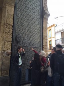 Mezquita gate.