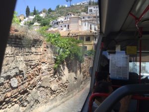 Scary bus trips down from Albayzin area.