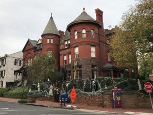 They love Halloween in Georgetown!